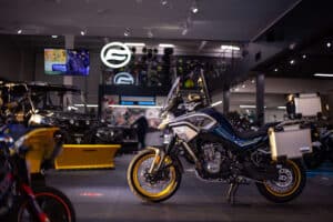 CFMOTO 800MT Touring mootorratas