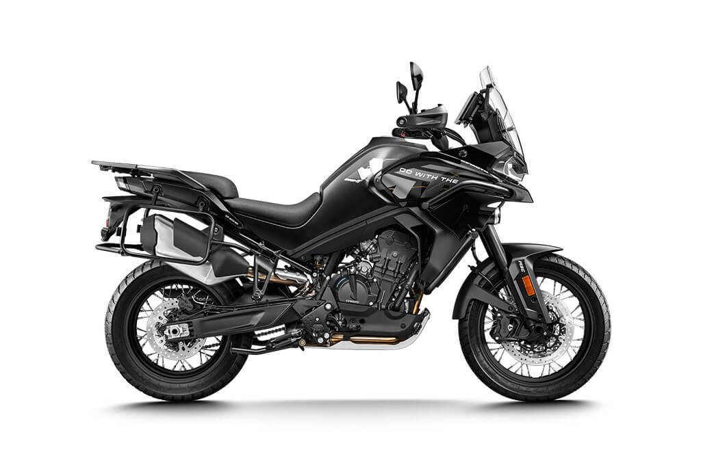 CFMOTO 800MT Explore mootorratas