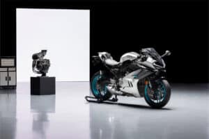 CFMOTO 675SR-R Mootorratas