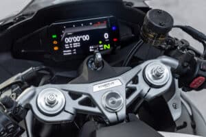 CFMOTO 675SR-R Mootorratas