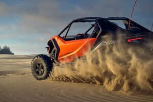 CFMOTO ZFORCE Z10 Turbo SSV